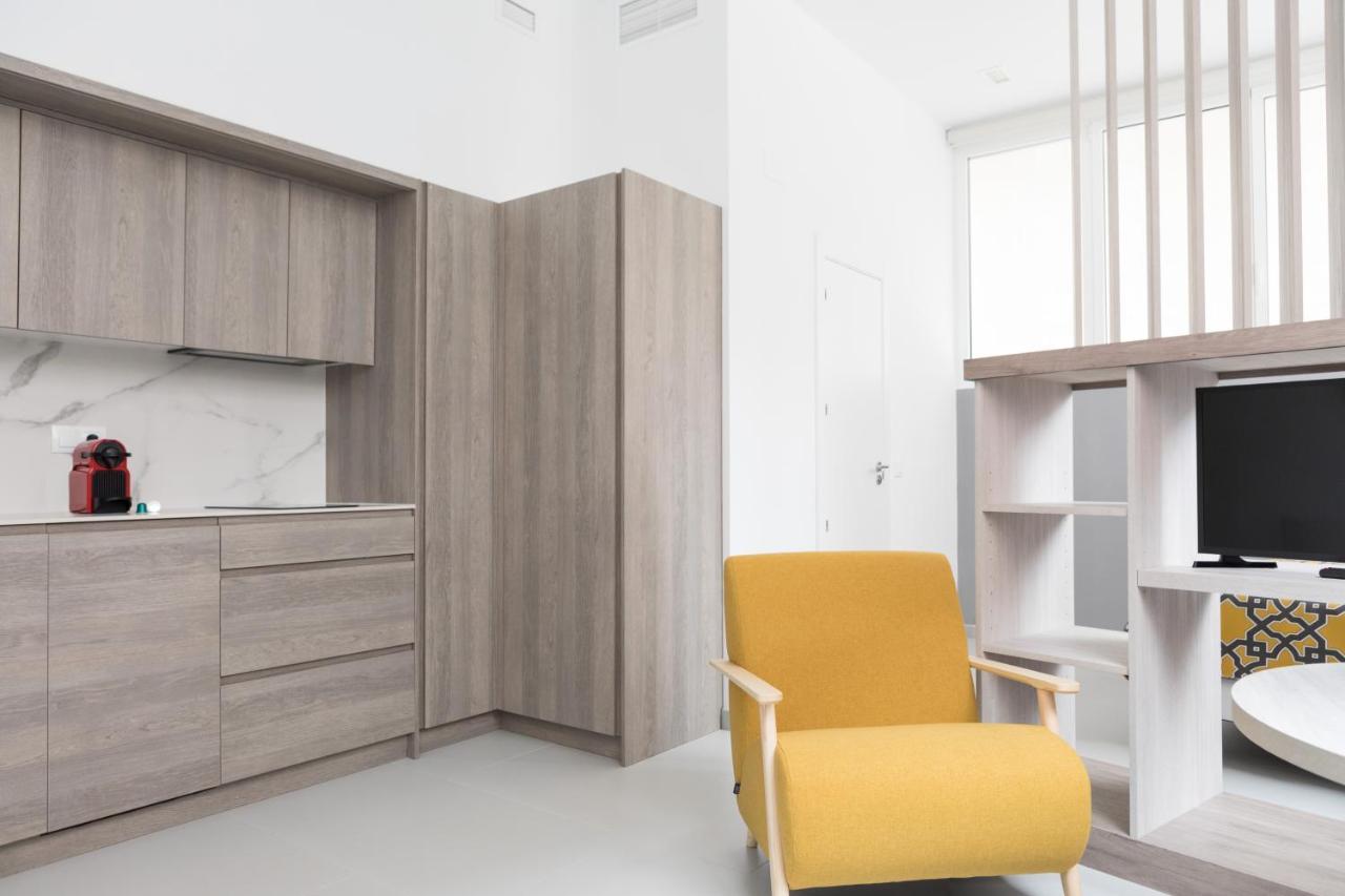 Apartamentos Las Torres Мадрид Экстерьер фото