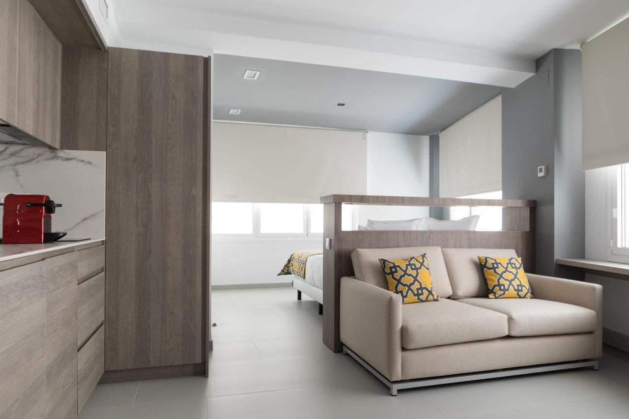 Apartamentos Las Torres Мадрид Экстерьер фото