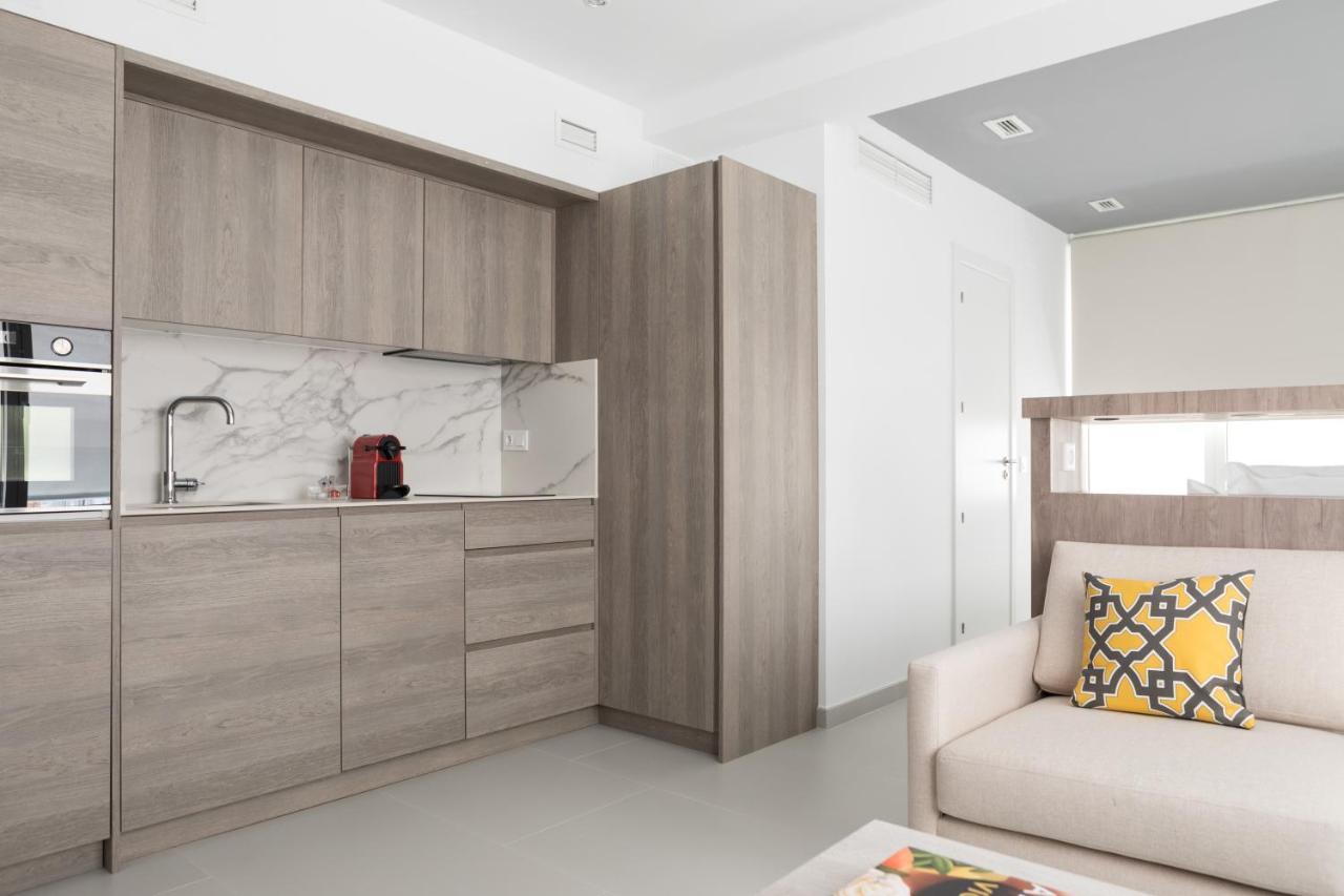 Apartamentos Las Torres Мадрид Экстерьер фото